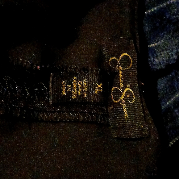 NWOT- Jessica Simpson XL Black Dressy or Casual Tank Top w/ See Through Stripes - Picture 9 of 9